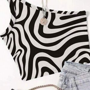 🖤SHEIN🖤Stylish Black and White Zebra Print One-Shoulder Top